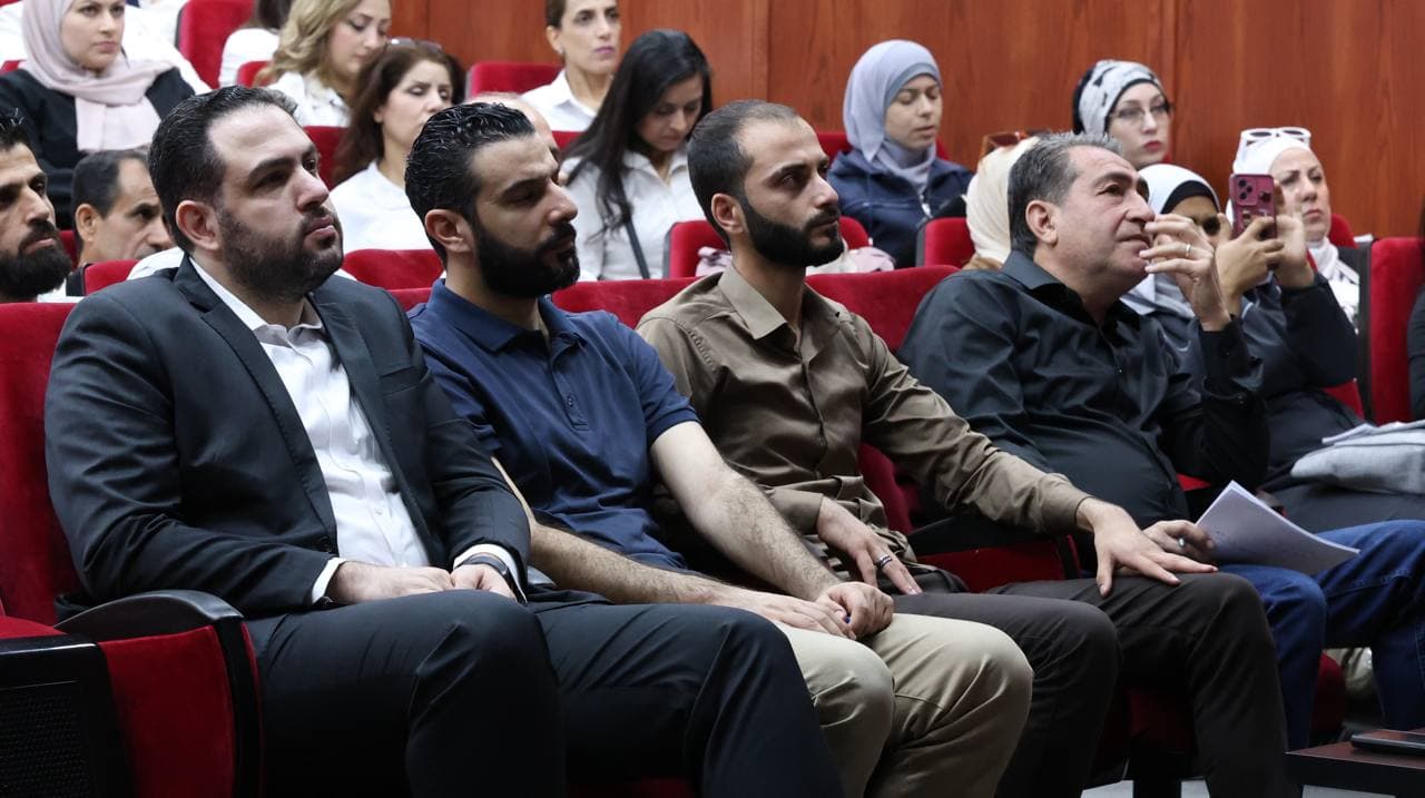 وزارة التنمية الإدارية تنظم ورشة تعريفية حول إجراءات الموارد البشرية وإعداد البطاقة الذاتية