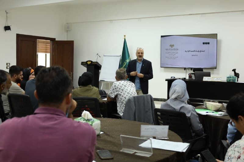مديرية التنمية الإدارية في حلب تبحث آليات تطوير العمل وتجاوز التحديات الإدارية