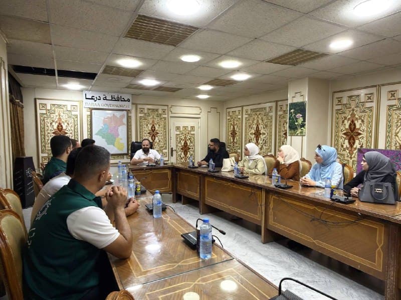 مديرية التنمية الإدارية في درعا تكرّم المتطوعين المشاركين في مشروع قياس رضا المواطن وتقف على تجربتهم الميدانية