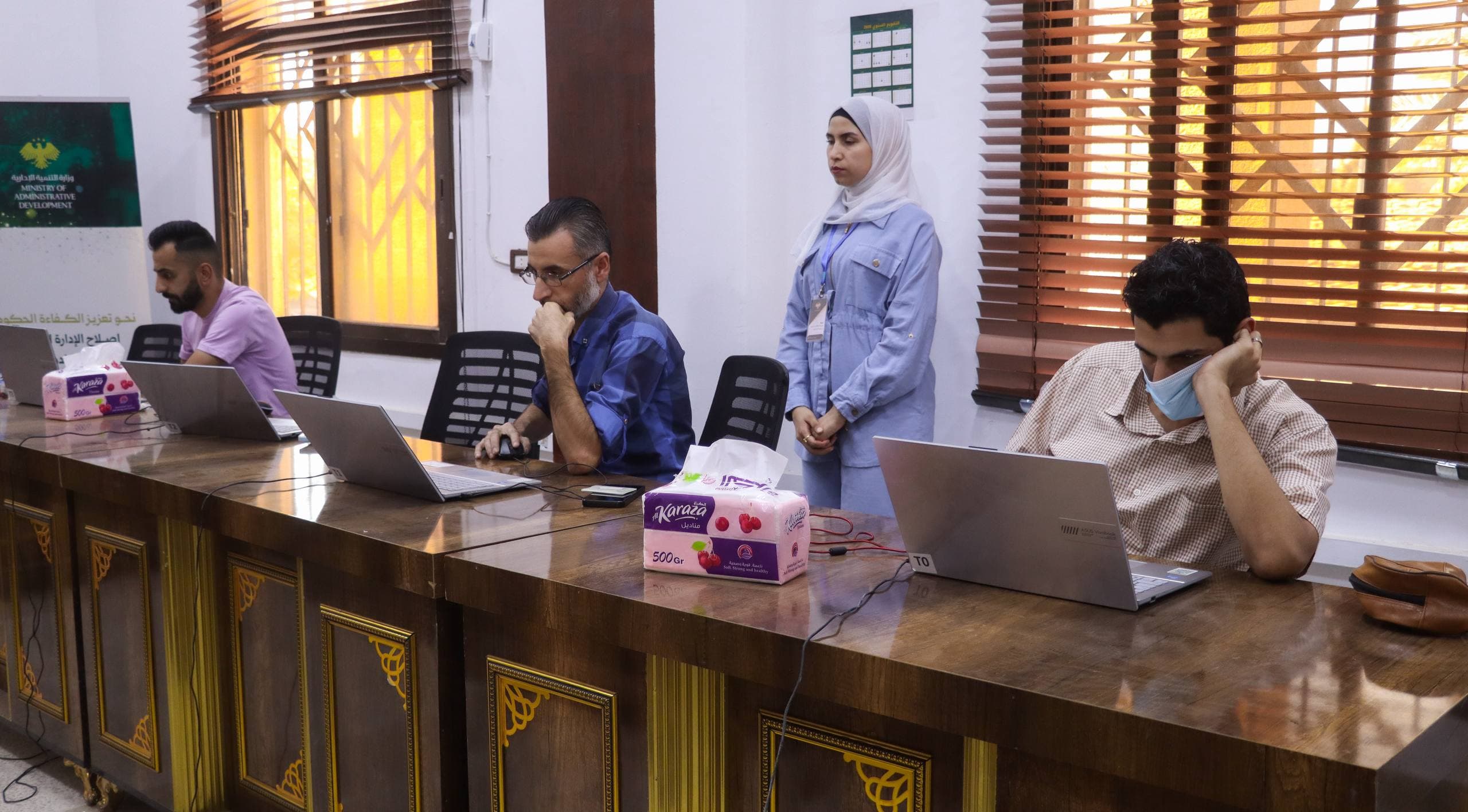 مديرية التنمية الإدارية في دير الزور تُنهي الاختبارات الكتابية لعدد من الشواغر الوظيفية