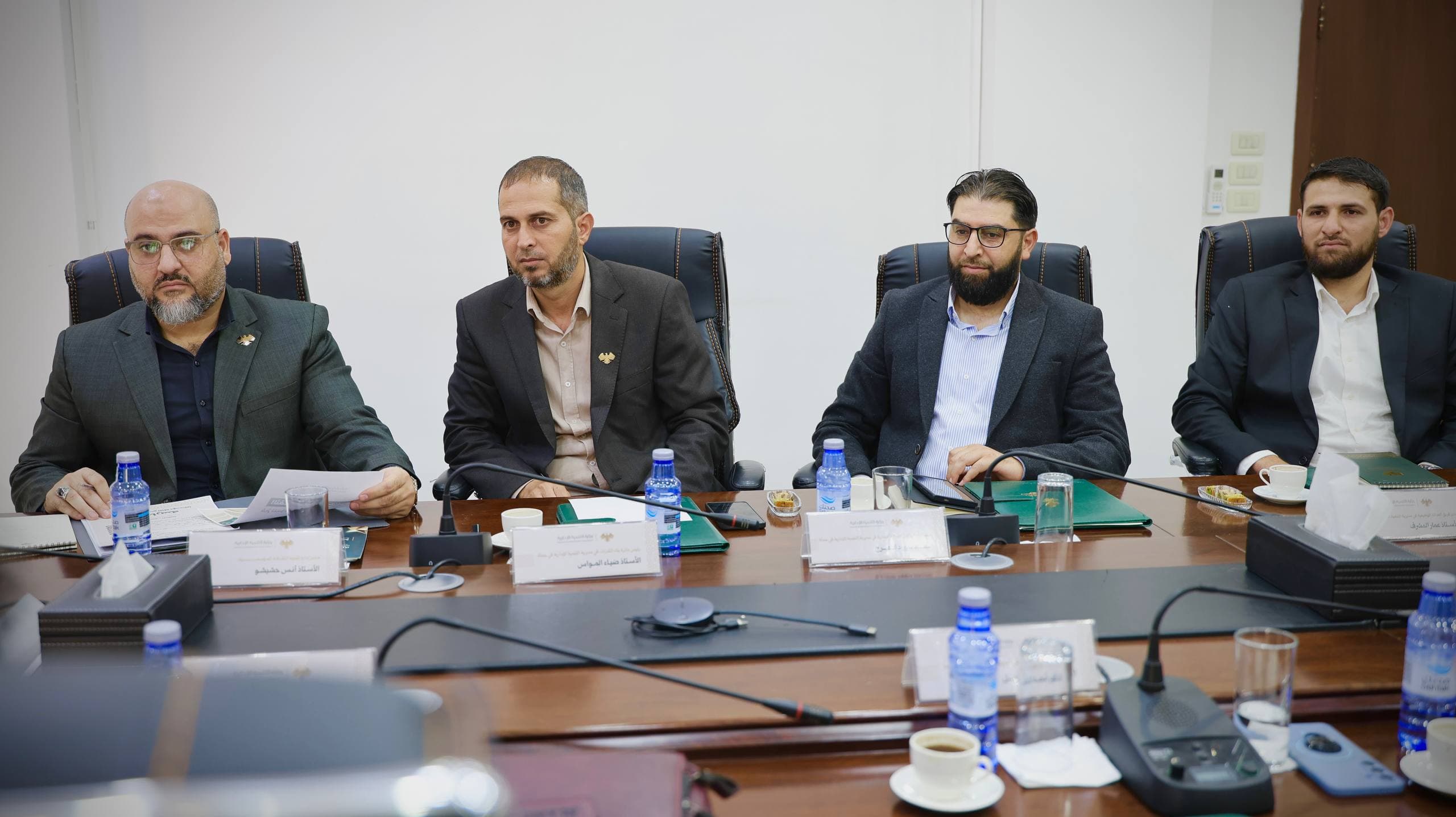 وزير التنمية الإدارية يبحث تقدم تنفيذ خطة مديرية حماة وأولويات العمل للمرحلة المقبلة